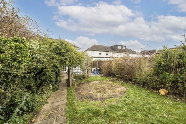 Property for sale in Evelyn Crescent, Sunbury-On-Thames