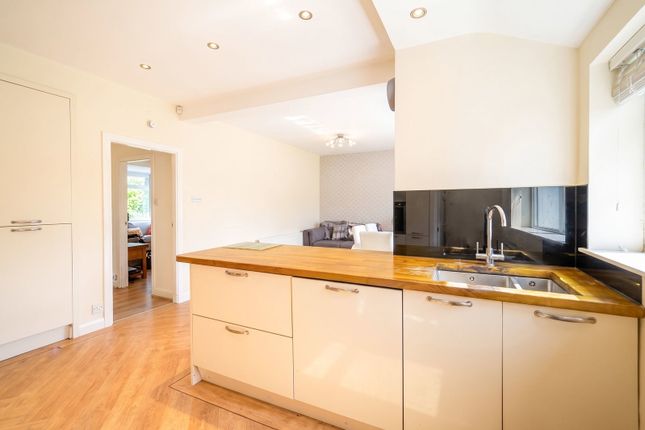 35, Webb Lane, Birmingham photo 4