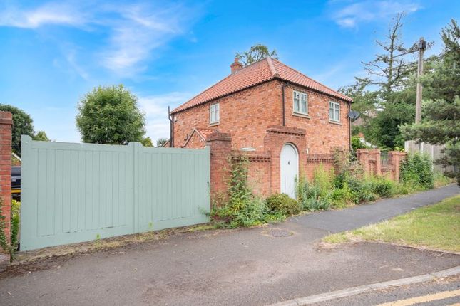 Thumbnail Detached house for sale in Towngate, Bawtry, Doncaster