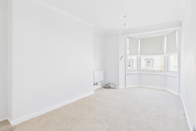 Flat 7, 16, Lower Rock Gardens, Brighton photo 2