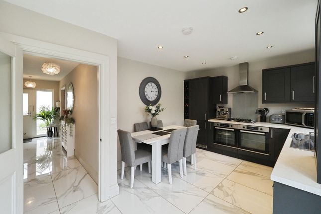 3-bed semi-detached on 29, Patagonia Place, Nottingham, £250,000