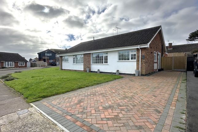 2-bed house on 32, Patterson Close, Deal, £329,995