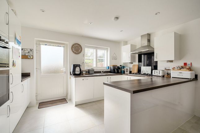 9, Sinclair Drive, Pulborough photo 3