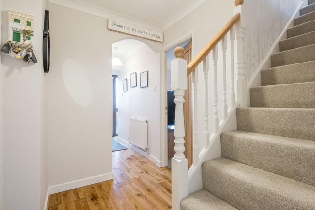 37, Botany Drive, Dudley photo 2