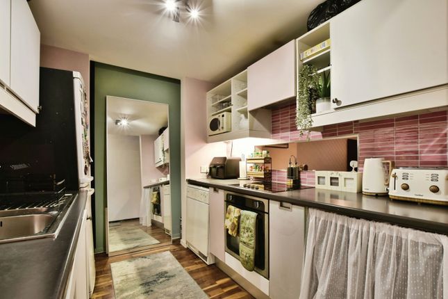 Apartment 107, 32, Woodfield Road, Greater Manchester photo 3