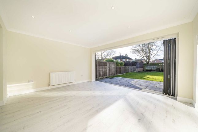 78, Bourneside Road, Addlestone photo 4