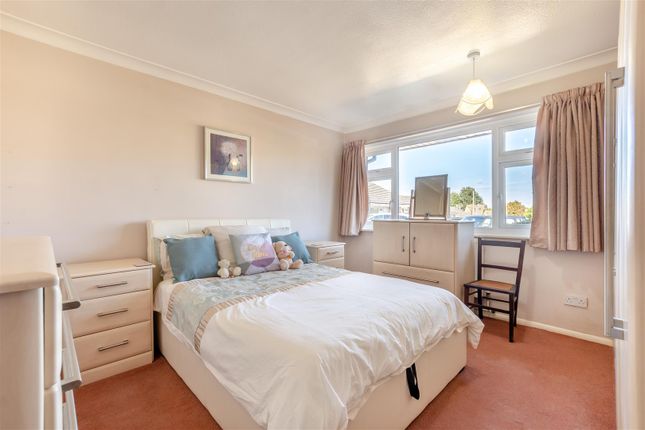 21, Woodlands, Maidstone photo 3