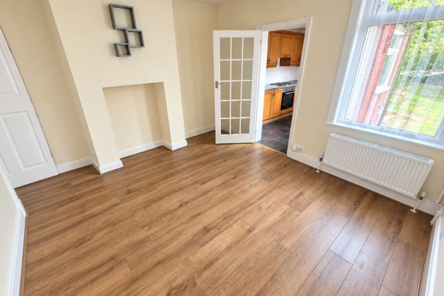 23 Chandos Road, Luton, Bedfordshire photo 4