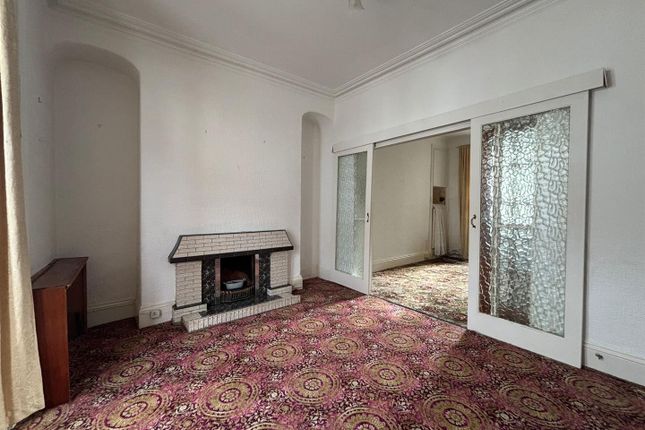 26, Tunnel Road, Llanelli photo 3