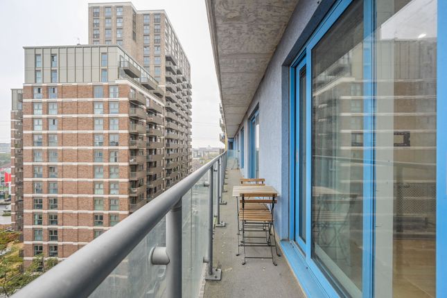 Western Gateway, Royal Docks photo 4