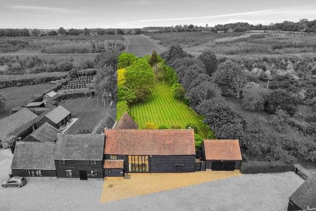 Muntings Barn,, Drovers Lane, St. Albans photo 2