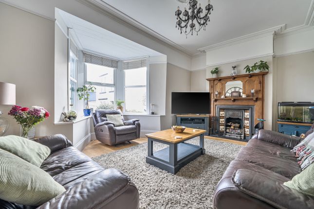 2, Warfelton Terrace, Cornwall photo 2
