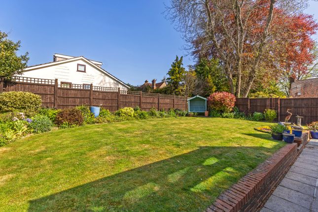 3 Holm Oak Close, Winchester photo 3