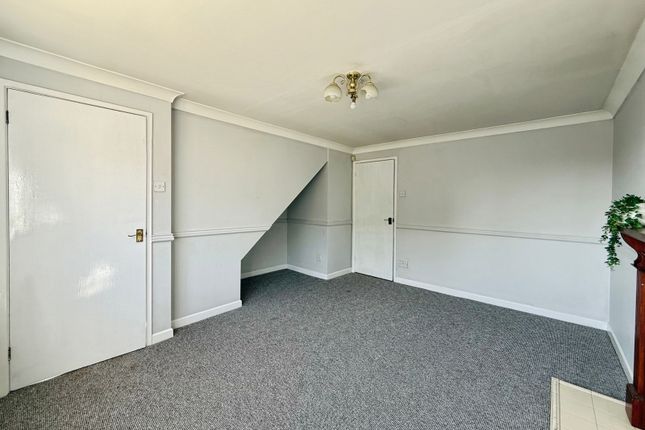37, Cornwall Grove, Cheshire photo 4