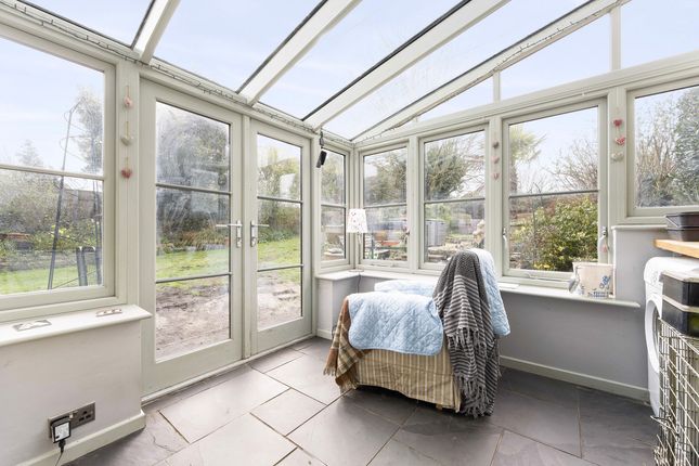 Dizzy Cottage, Burton Road, Wareham photo 3