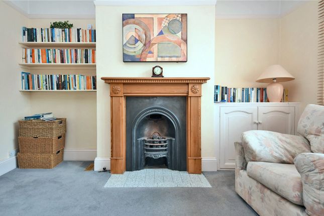 37, Ferndale Road, Surrey photo 3