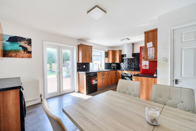 7, Toynbee Road, Hampshire photo 4