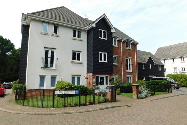 Thumbnail Flat to rent in The Orchard, Southampton
