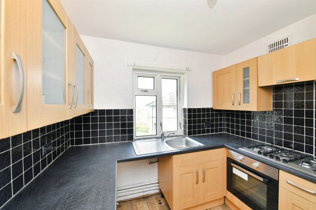 12, Martlesham Place, Plymouth photo 4