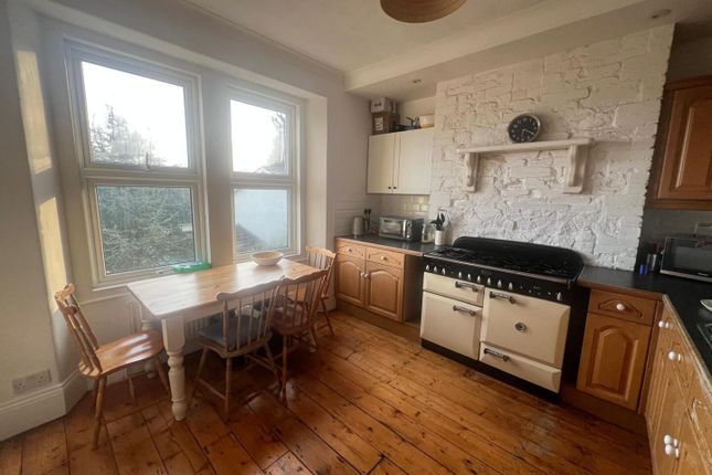 Room 4, Flat 5, 42, Seymour Road, Newton Abbot photo 4