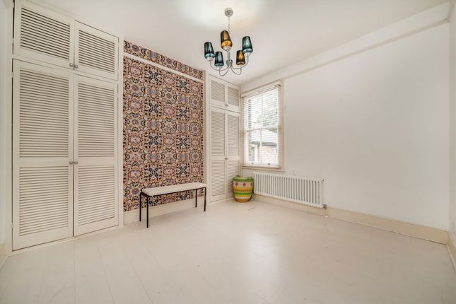 18A, Dunraven Road, London photo 5