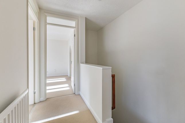 Flat 61,, Balfour Court, Harpenden photo 4
