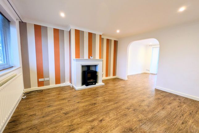 7, Conifer Avenue, Stockton-on-Tees photo 2