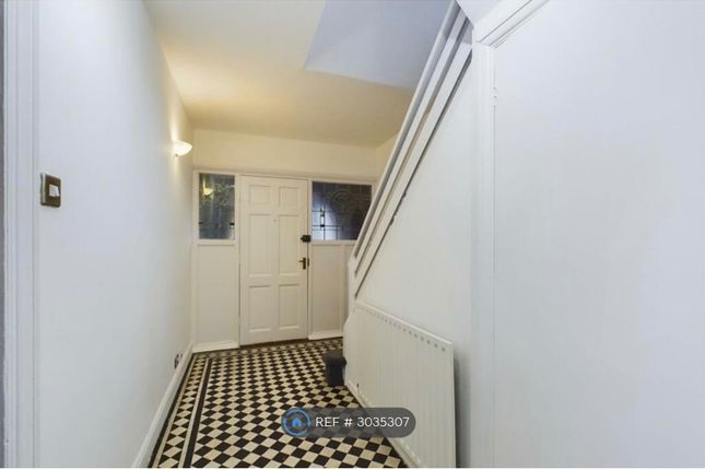 3-bed house on Trafalgar Road, Stoke On Trent, £1,250/mo