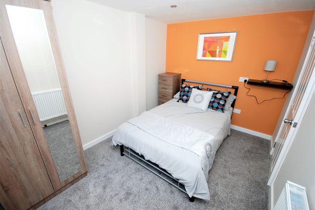 Room to rent in Coniston Road, Leamington Spa, Warwickshire