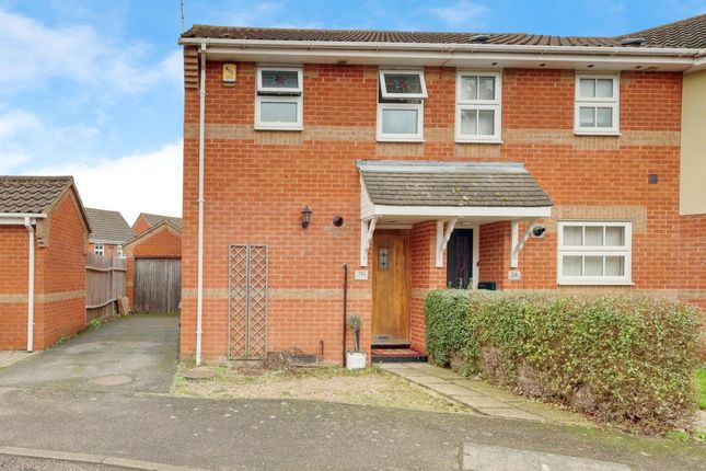 2-bed house on 26, Northampton Grove, Langdon Hills, £325,000