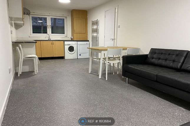 Thumbnail Flat to rent in Fisher Court, Glasgow