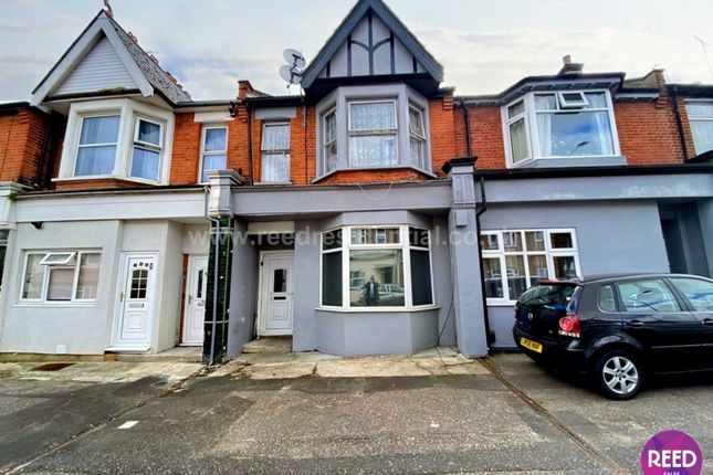 Flat for sale in Westborough Road, Westcliff On Sea