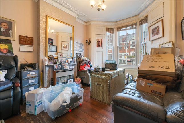 6, Brenthouse Road, London photo 2