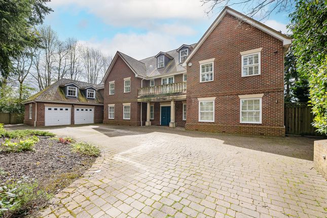 Thumbnail Detached house to rent in Penn Road, Beaconsfield