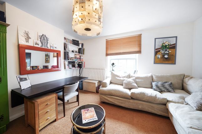 Thumbnail Flat to rent in Arcadia Court, 45 Old Castle Street