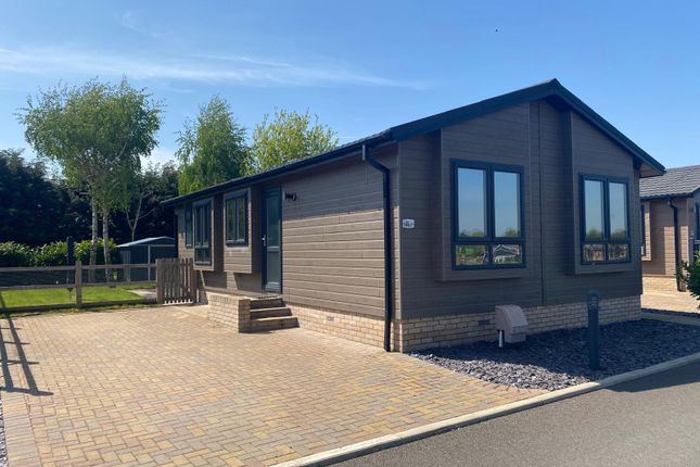 41 Bucklesham Park Holiday Village, The Heath, Ipswich photo 2