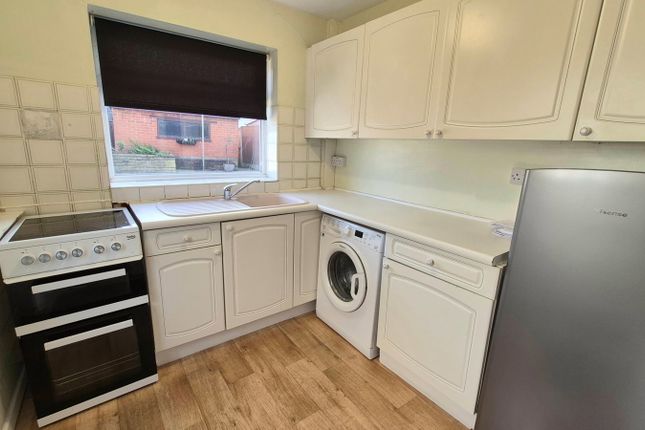203, Ormskirk Road, Upholland photo 3