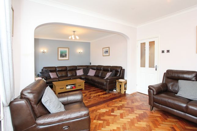 4, Lon Heulog, Pontypridd photo 2