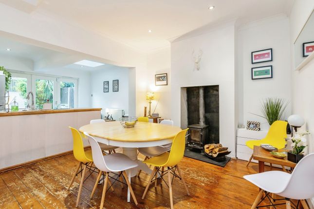 Terraced house for sale in Greenfield Road, London