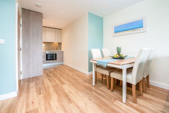 Flat for sale in 52 Aerodrome Road, Colindale