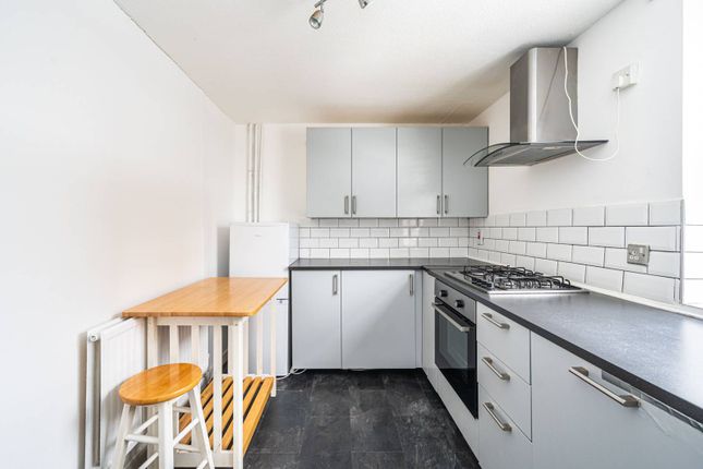 Flat for sale in Parkhurst Road, Holloway, London