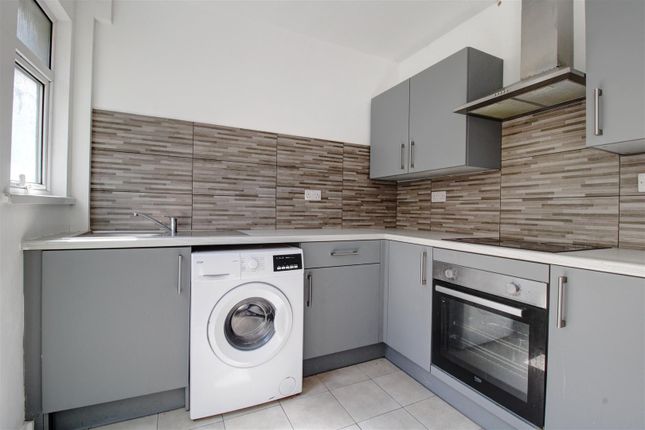 49, Bishop Street, Abertillery photo 3