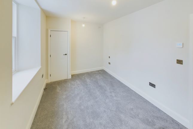 Flat for sale in Flat 3 The School House, Richmond Grove, Exeter