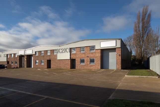Industrial to let in Unit Segro Park Greenford Central, Field Way, Greenford