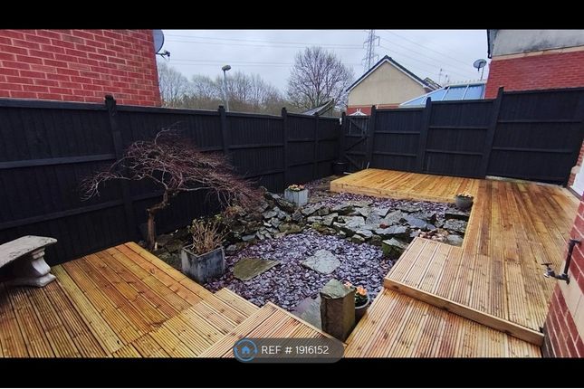 Shakespeare Close, Stoke-On-Trent photo 3