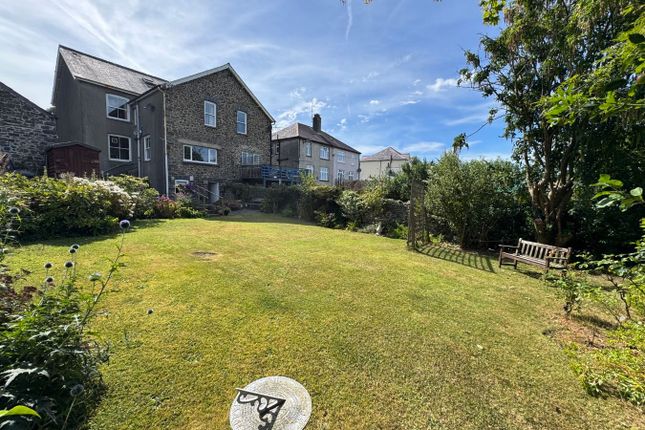 Glyndwr, Lampeter Road, Aberaeron photo 3