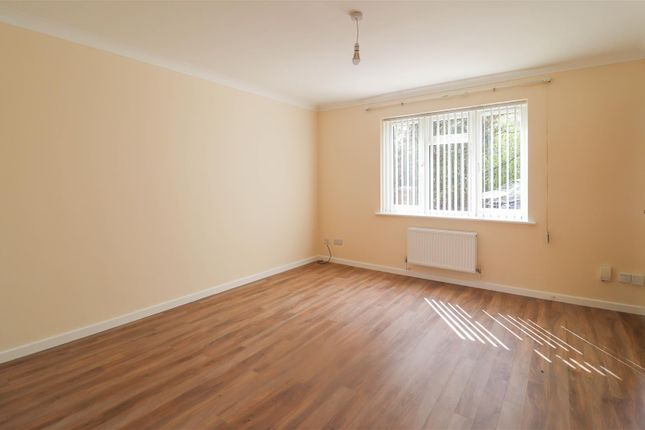 Property to rent in Corsican Pine Close, Newmarket