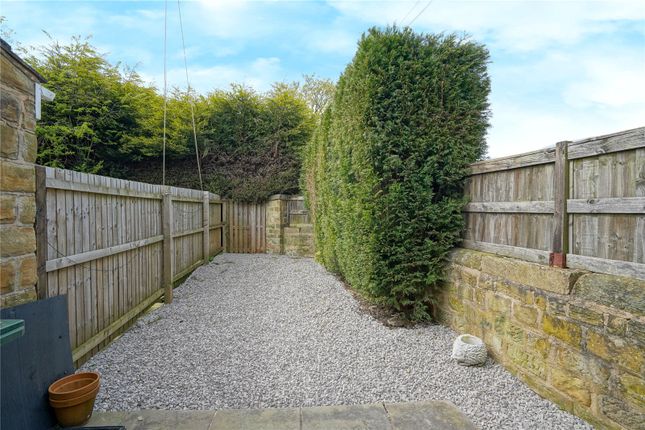 2, Quarry Field Lane, Rotherham photo 4