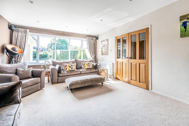 Rookwood, 1, Virginia Close, Ashtead photo 3