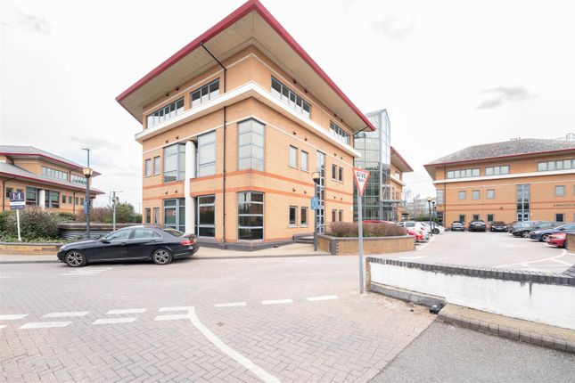 Flat for sale in Mondial Way, Harlington, Hayes